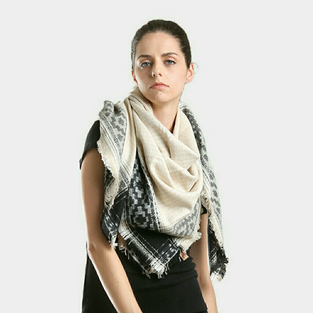 Aztec Print Blanket Scarf